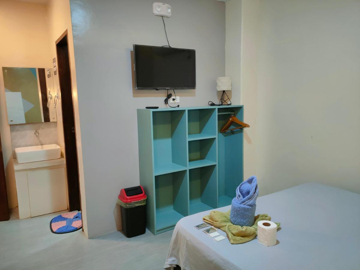 Ninie'S Place Пуэрто-Принцеса Номер фото